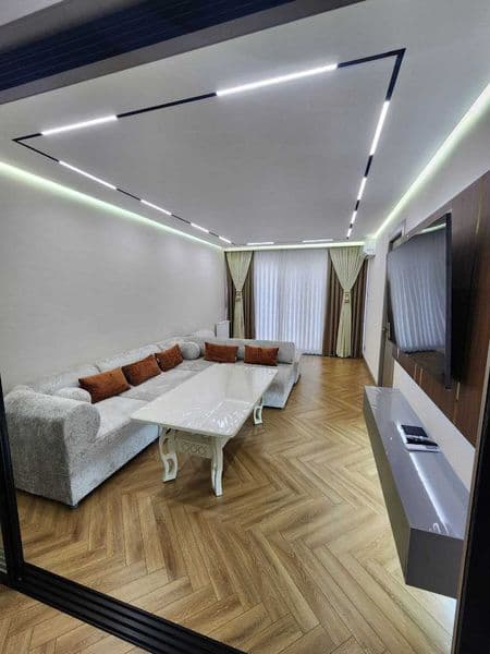 Сдается квартира с красивым ремонтом<br />
<br />
• Район: Ш — фото 2