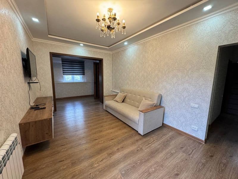 Аренда Квартира <br />
Ялонгоч Ширин Бозор <br />
2/2/4<br /