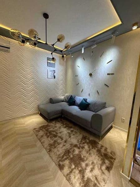 Район: Яшнабадский<br />
Адрес: Лисунова<br />
<br />
Комнат — фото 2