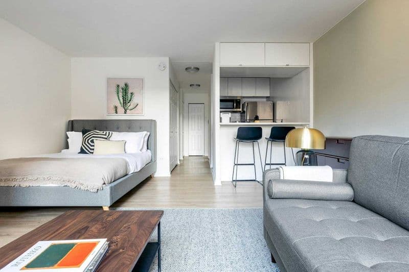 Район: Мирзо-Улугбекский<br />
Адрес: Сайрам<br />
ЖК Silk R — фото 2