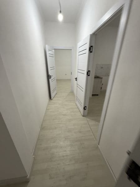 Сергели Бобир махалла ойилага риелтир хизмати бор тел 93/990 — фото 3