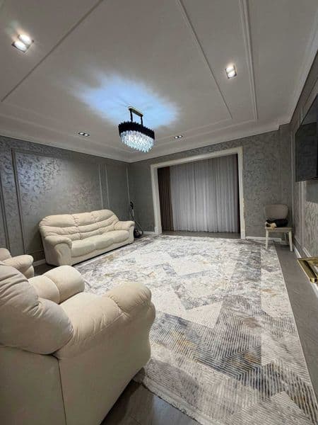 Сдается квартира с красивым ремонтом<br />
<br />
• Район: М