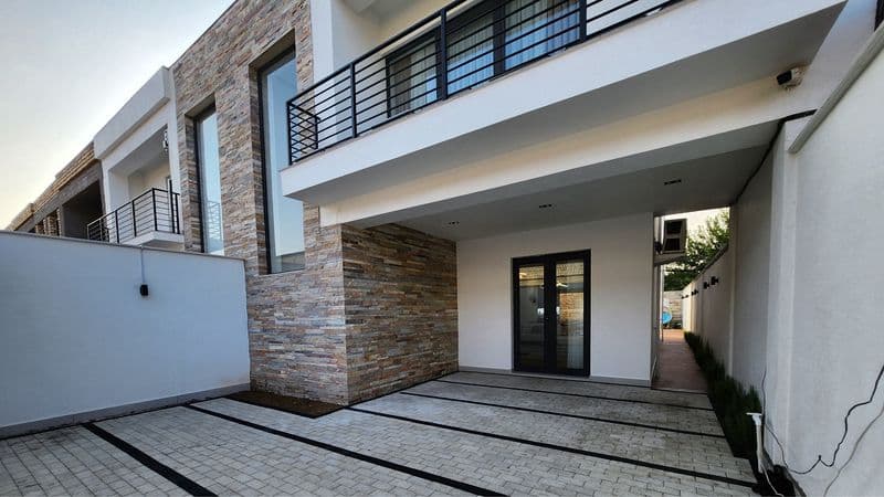 Сдается в аренду 3-х уровневый дом: <br />
<br />
- 2 сотки< — фото 3