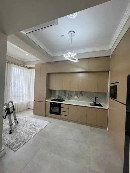 Сдаётся шикарная 2-комнатная квартира в Новостройка<br />
<b — фото 3