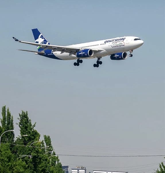Срочно Сдаётся  1 Комнатный Квартира  с отличным Ремонтом со — фото 2