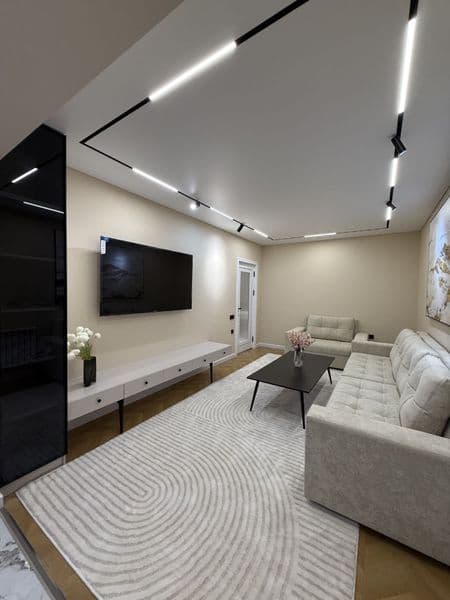 Сдается квартира<br />
<br />
Район: Яккасарайский <br />
Ор