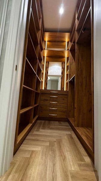 Район: Мирзо-Улугбекский<br />
Адрес: Дархан<br />
<br />
Ко — фото 4