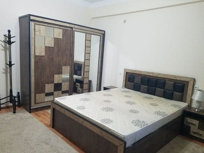 Arenda Sebzor Nurafshon yoli <br />
5 etajka domi 3 etaji <b — фото 2