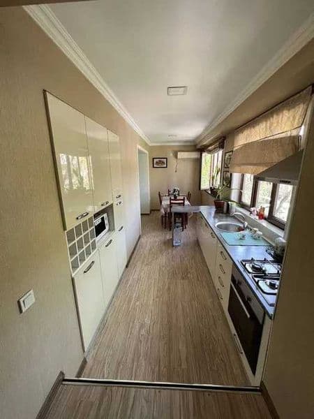 Район: Яккасарайский<br />
Адрес: аэропорт<br />
<br />
Комн — фото 4