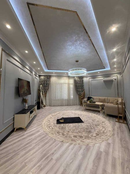 Сдается в долгосрочную аренду просторная 3-комнатная квартир