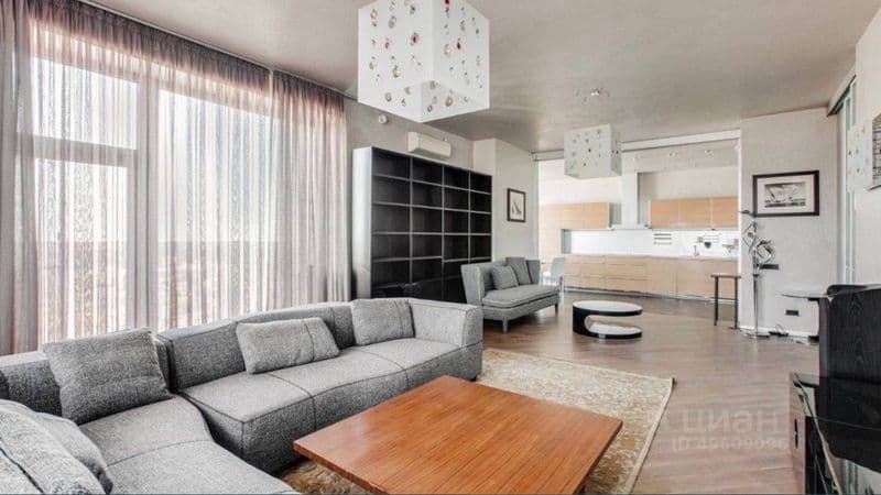 Яккасарайский район <br />
Новостройка <br />
Ориентир, Барб