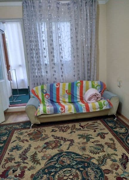 Аренда 2.хонали 3.хонали клинган оилага берилади расмдаги уй