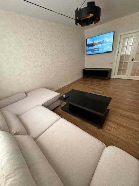 Адрес: Шота Руставели<br />
Ориентир: Гостиница Россия<br /> — фото 2