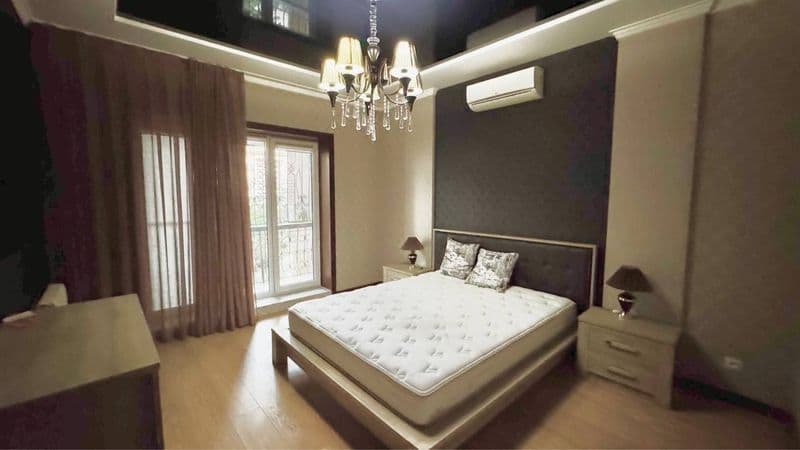 Сдается на Дархане 3х комнатная квартира <br />
<br />
Ориен