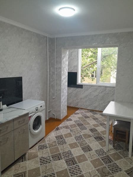 Срочно срочно сдаётся в аренду на долгий срок 1 комнатная кв — фото 4