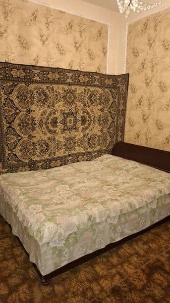 Сдаётся одна комната в трёх комнатной квартире с хозяйкой. < — фото 2