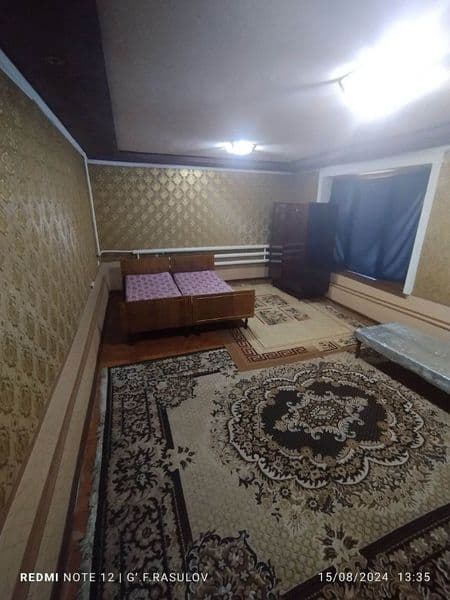 Аренда учтепа иззада участка <br />
1/хона 1/этаж<br />
Ванн