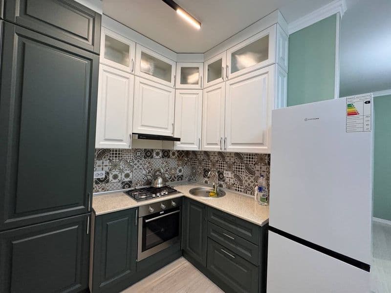 СРОЧНО Сдается квартира ПРЕМИУМ класса<br />
<br />
• Район: