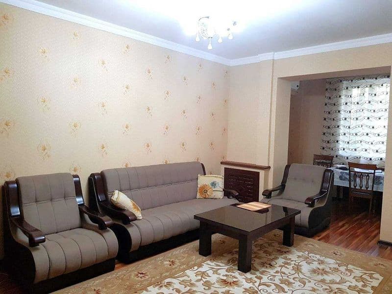 3/2/4 - 9.000.000 (750) <br />
<br />
Адрес: ЦУМ <br />
Орие — фото 2