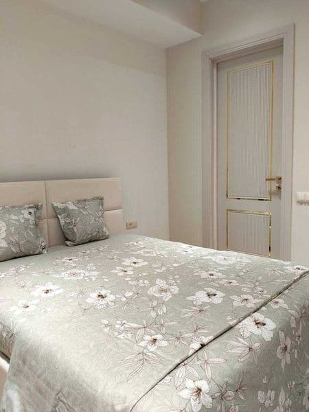 Район: Мирзо Улугбекский<br />
Адрес: Максим Горький<br />
О