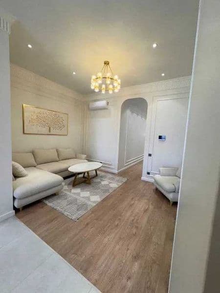 Район: Yunusabod <br />
Адрес: Honsaroy Diplomat<br />
<br /