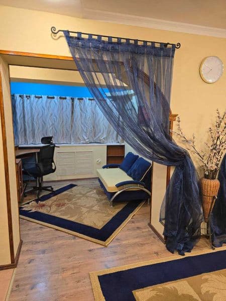 Сдаётся однокомнатная квартира спецплан, 69м2. Возле метро К