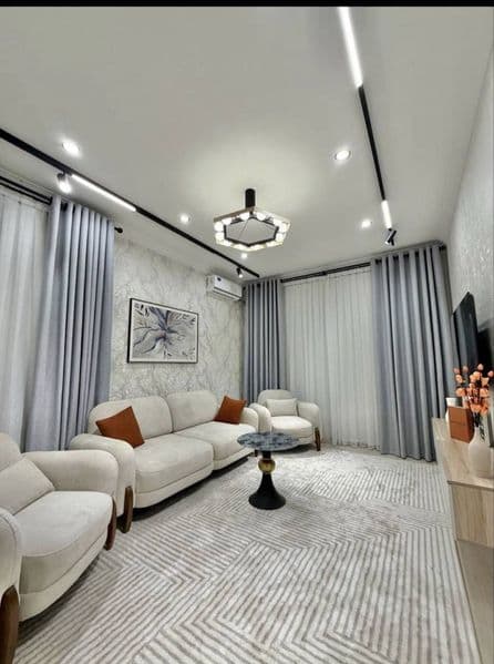 Аренда <br />
<br />
Район: Яккасарайский<br />
• ЖК Кушбеги