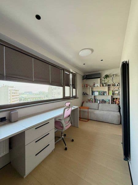 Банковская 4/8/12<br />
Ориентир: Госпитальный, <br />
Мираб — фото 4