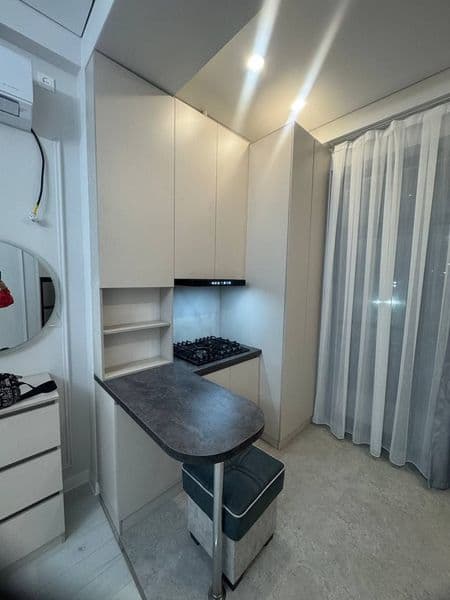 #Аренда <br />
<br />
Р-н: Мирза Улугбек<br />
Новострой ЖК. — фото 4