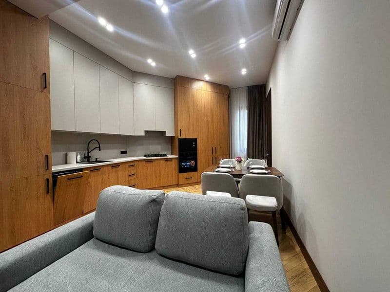 Район: Яккасарай<br />
Адрес: Шота Руставели<br />
1/7/13    — фото 3