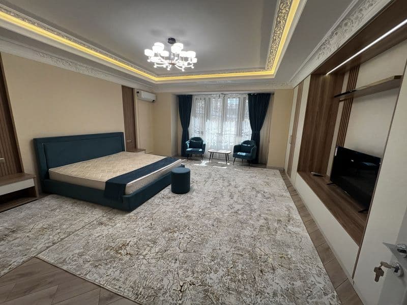 Здается квартира на улице Чехова <br />
в навастройке<br />
