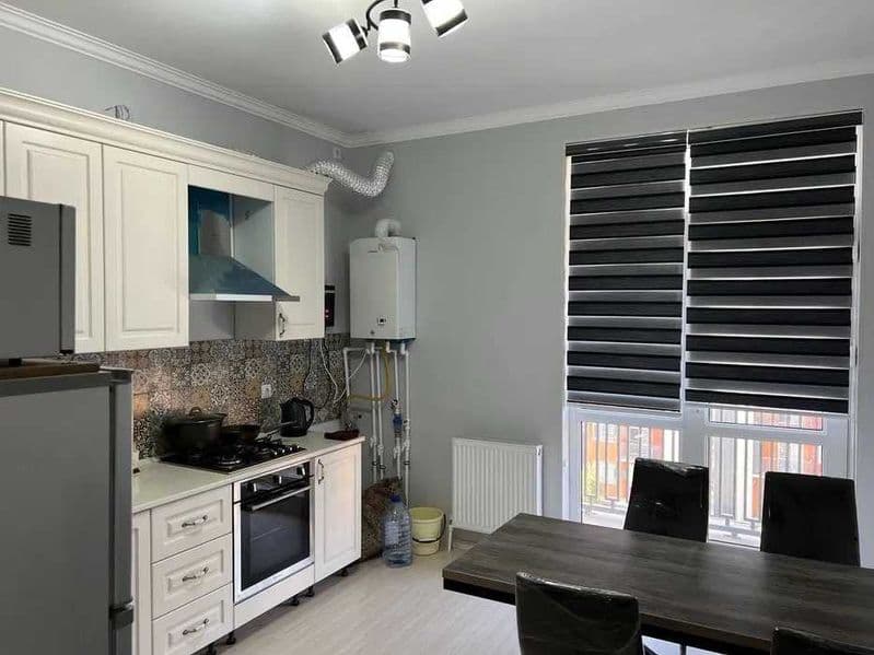 Сдаётся отличная и уютная квартира!<br />
<br />
 Район: Мир