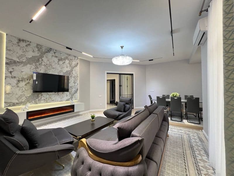 Мирабадский район <br />
Ул, Чехова <br />
Габус <br />
Двух