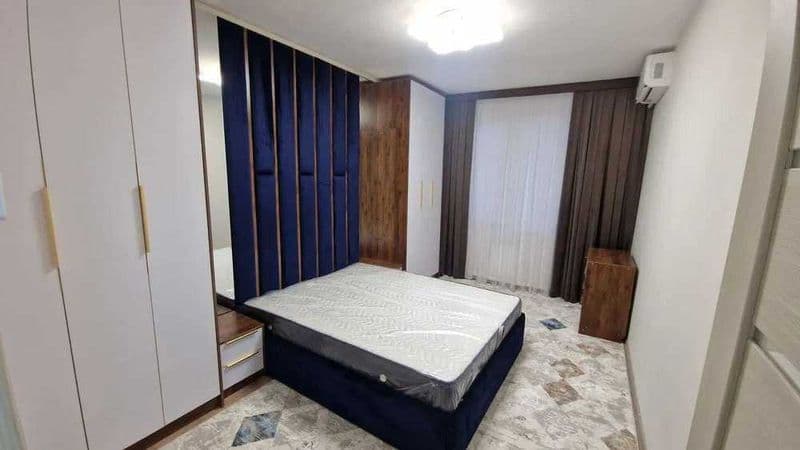 Район ; Чиланзарский<br />
Адрес : Метро Чиланзар<br />
<br 