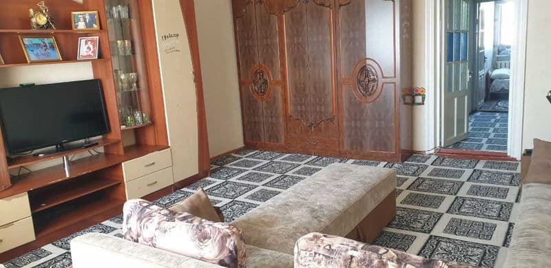 Сдаётся 3-х комнатная квартира<br />
Юнусабад-11 квартал<br 