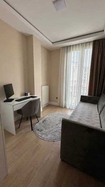 Район:Yakkasaroy<br />
Адрес: Bobur kocha<br />
<br />
Комна — фото 5