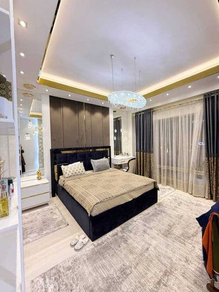 К вашему вниманию рады представить 2х комнатную квартиру на 