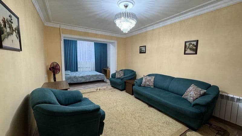 С середины апреля.<br />
<br />
Сдаётся 2-комнатная квартира — фото 3