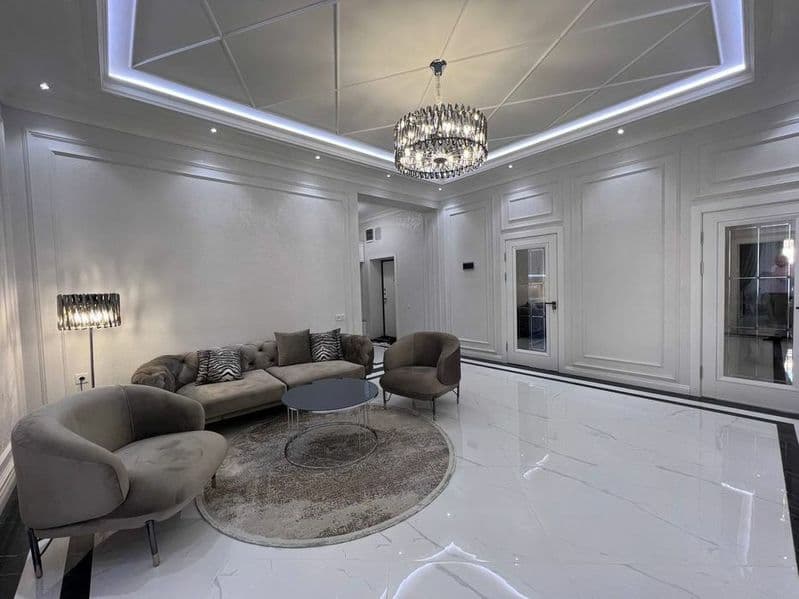 3 комнатная ЛЮКС квартира 100 кв.м.<br />
Со всеми удобствам