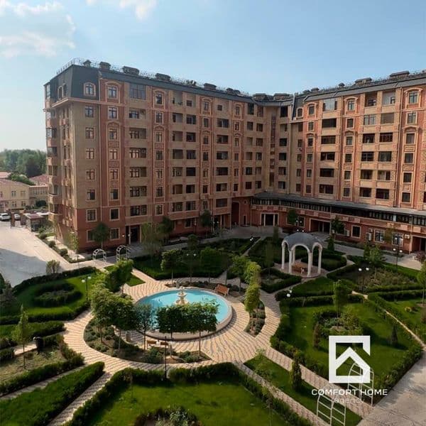 Элитный апартамент<br />
Район: Яккасарай<br />
4/6/9<br />
