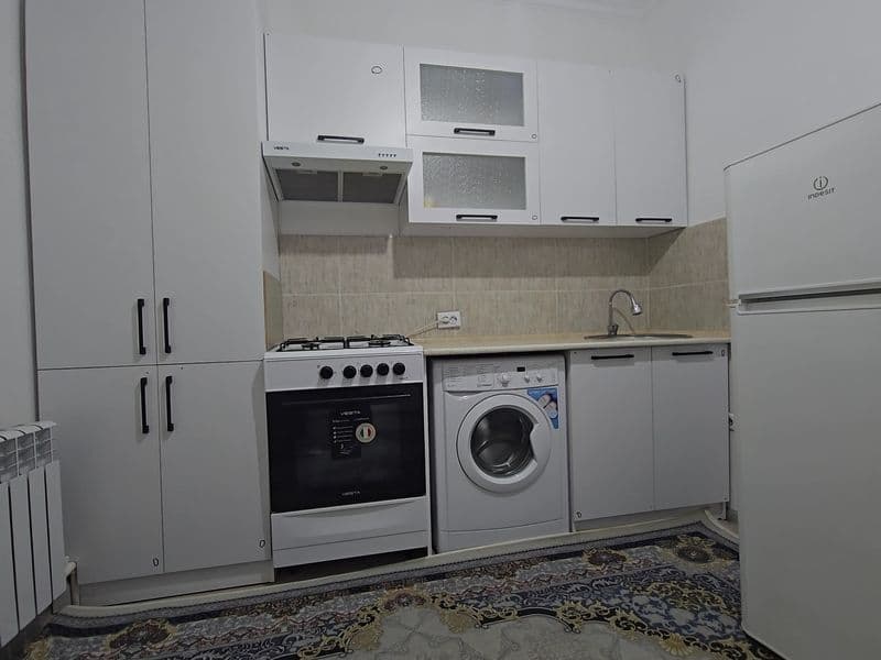 Бектемир тумани Мусаффо масканда янги қурилган уй узоқ мудда