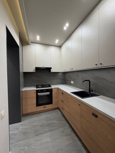 Сдаётся шикарная 2-комнатная квартира в Новостройка<br />
<b — фото 5