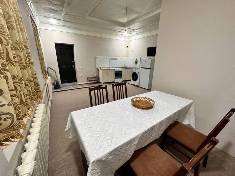 Йунусобот марказида<br />
Метрогача 5 минут ЙУЛ <br />
КУЛАЙ