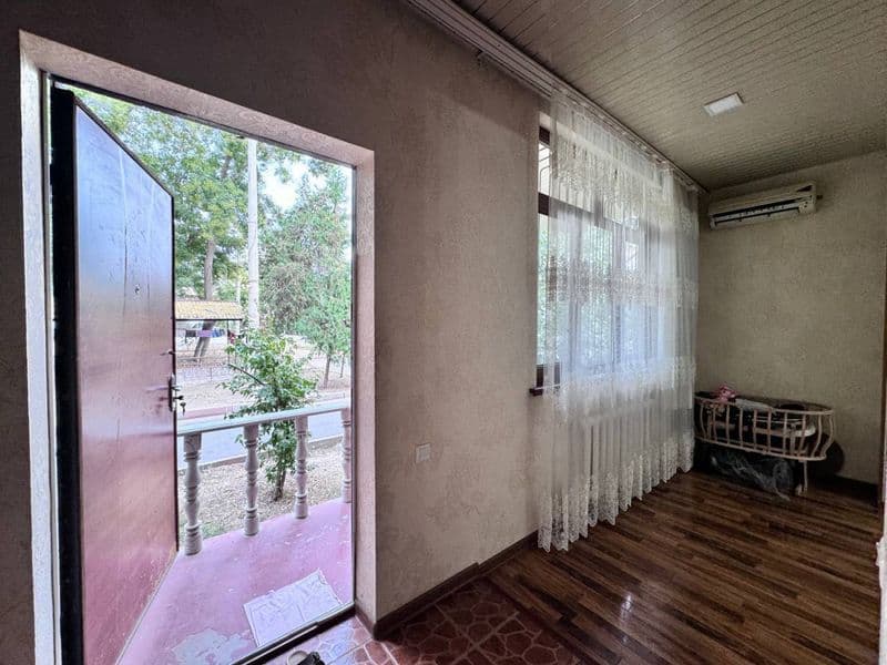 Yunusabod 8 kv da 2 honali uy. 1 etaj  ozimizani uy akuratni — фото 4