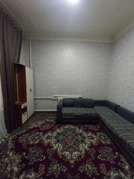 #CHILONZOR <br />
Dumbrobot <br />
3 хоna 1 etaj 4 etajli <b