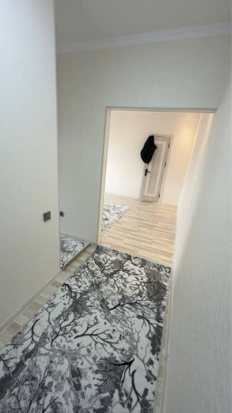 Квартира находится рядом с базаром Кадышева. Свежий ремонт.  — фото 4