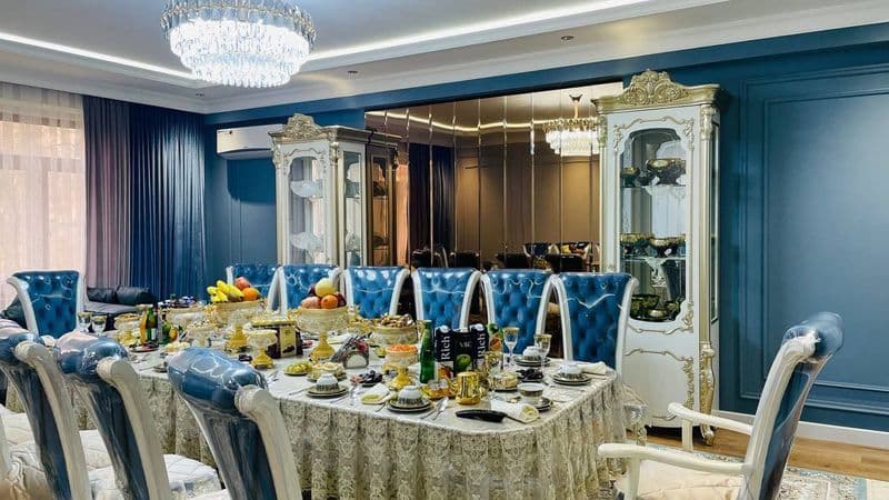 Шотта Руставелли г Аренда 4 комнт новастройка