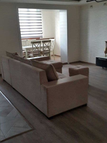 Сдается двухкомнатная квартира студия в центре города на дол — фото 2