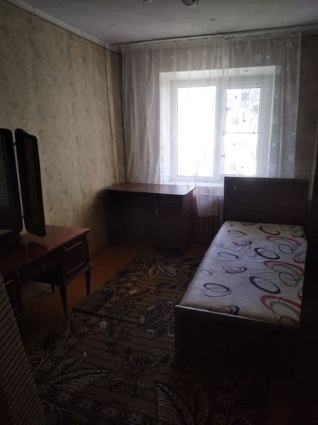 Сдаётся 1 комната в 3х комнатной квартире. Своя. В центре го