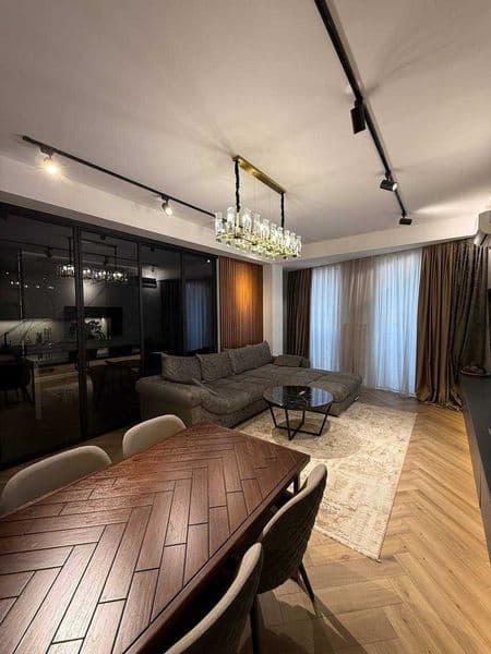 Район: Мирзо-Улугбекский<br />
Адрес: Ц-1<br />
Ориентир: По